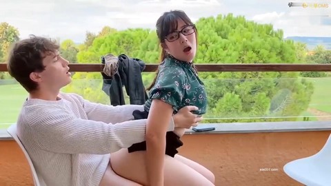 Phang em thư ký riêng mặt dâm Vân Taylor